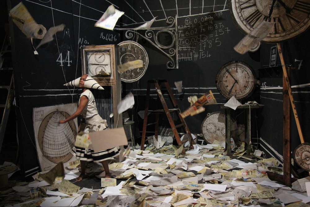 williamkentridge_therefusaloftime_still3