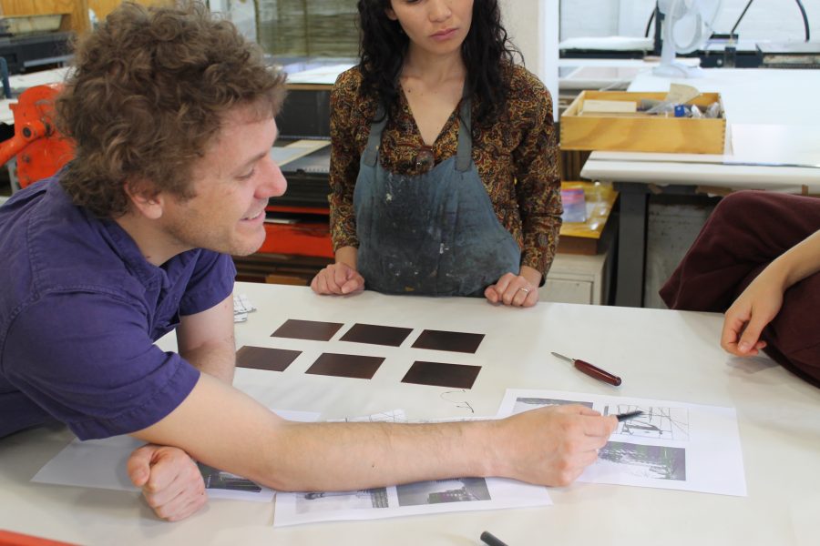 “Printmaking is a new medium for me”, Nassimbeni explains, adding that “it was Jill’s suggestion to make a series of small prints, which I am treating as studies for the larger ones.” Here, he discusses his ideas with printers Kim-Lee Loggenberg and Jill Ross. 